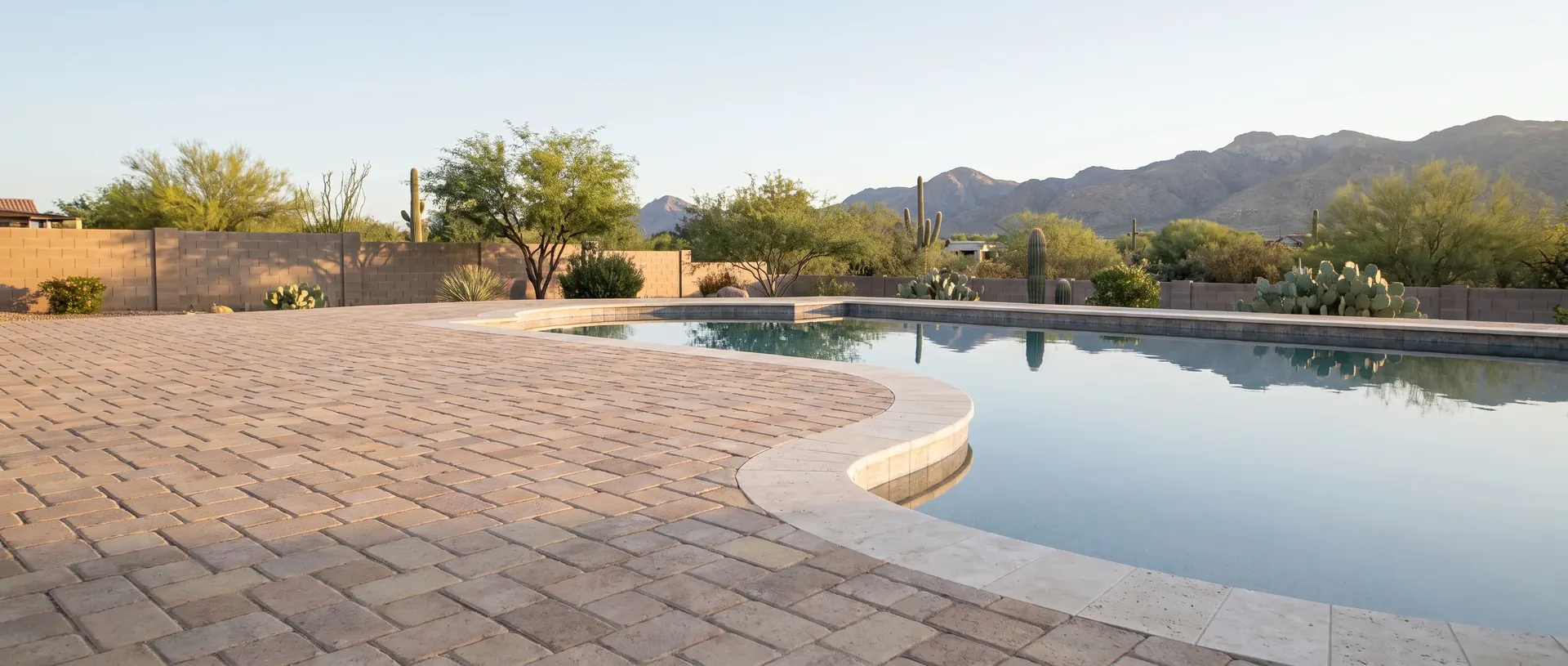 Paver pool deck and coping around a Tucson pool